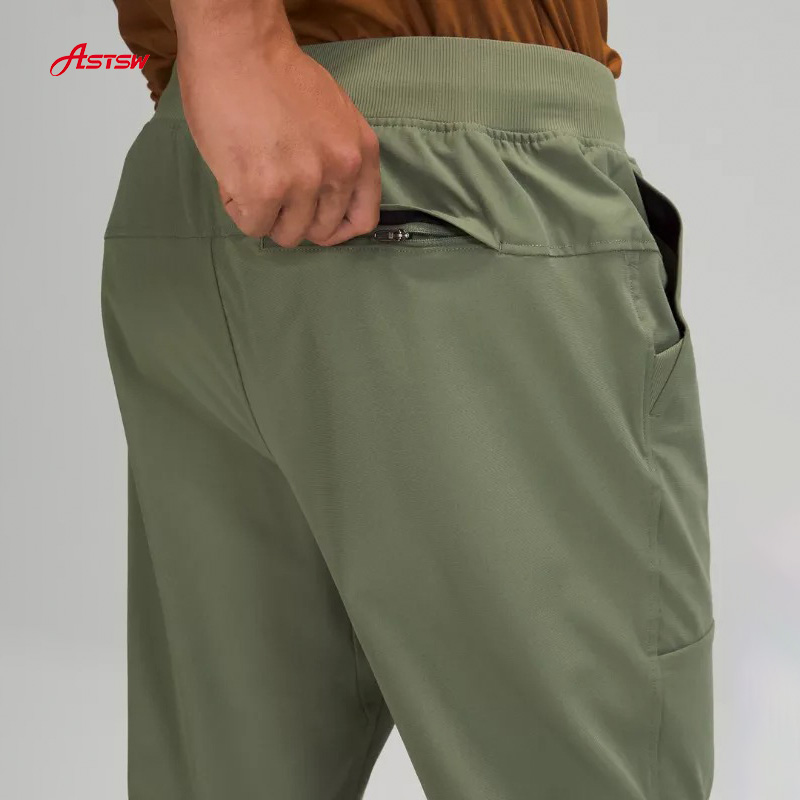 mens jogger 