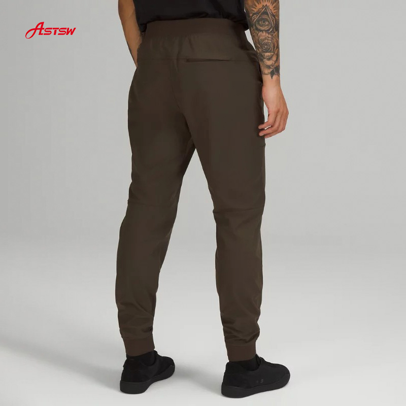 mens jogger outfits