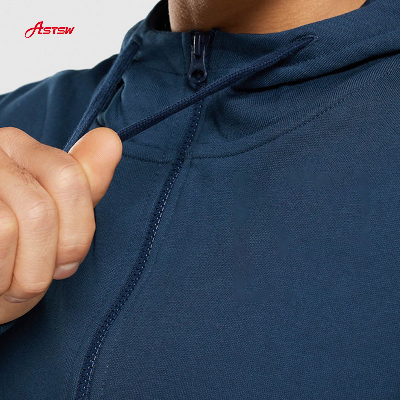 Hoodie with customizable label